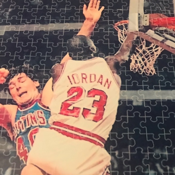 MICHAEL AIR JORDAN 8.5x11 BULLS VINTAGE GLOSSY PUZZLE DESIGN WALL/LOCKER POSTER! - Picture 3 of 4